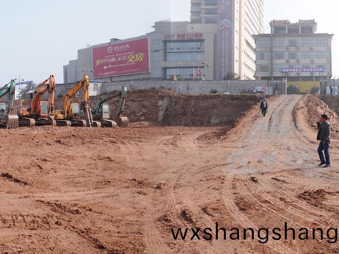 莱芜茂业中心项目土石方开挖及外运工程