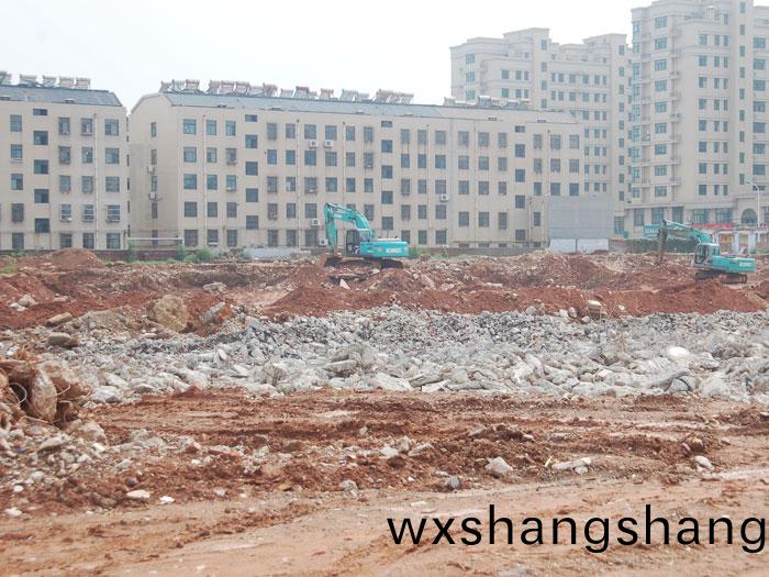 莱芜茂业中心项目土石方开挖及外运工程