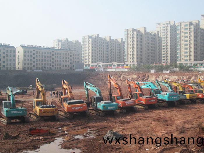 莱芜茂业中心项目土石方开挖及外运工程