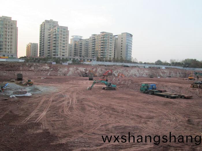 莱芜茂业中心项目土石方开挖及外运工程